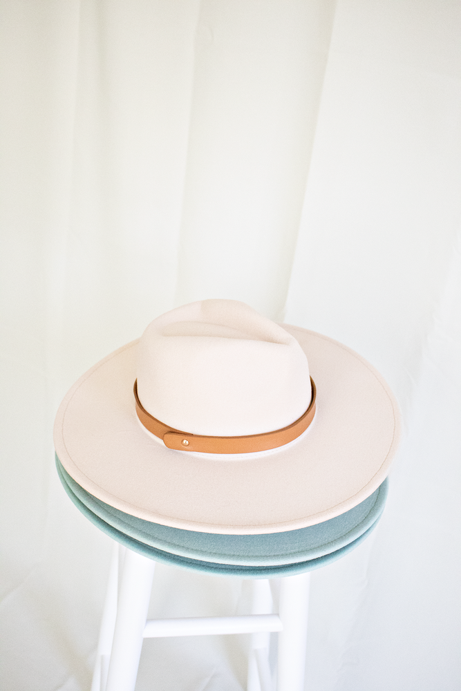 Wide Brim Panama Hat- Cream with Tan Belt