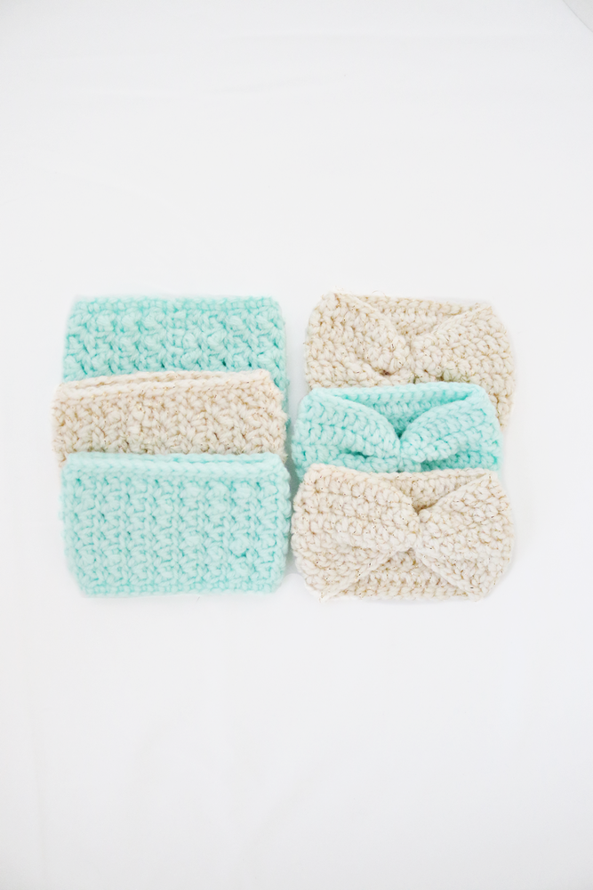 Mint Sweater x Robyns Nest Collaboration- Mint Knit Coffee Cozy Sleeve with Bow