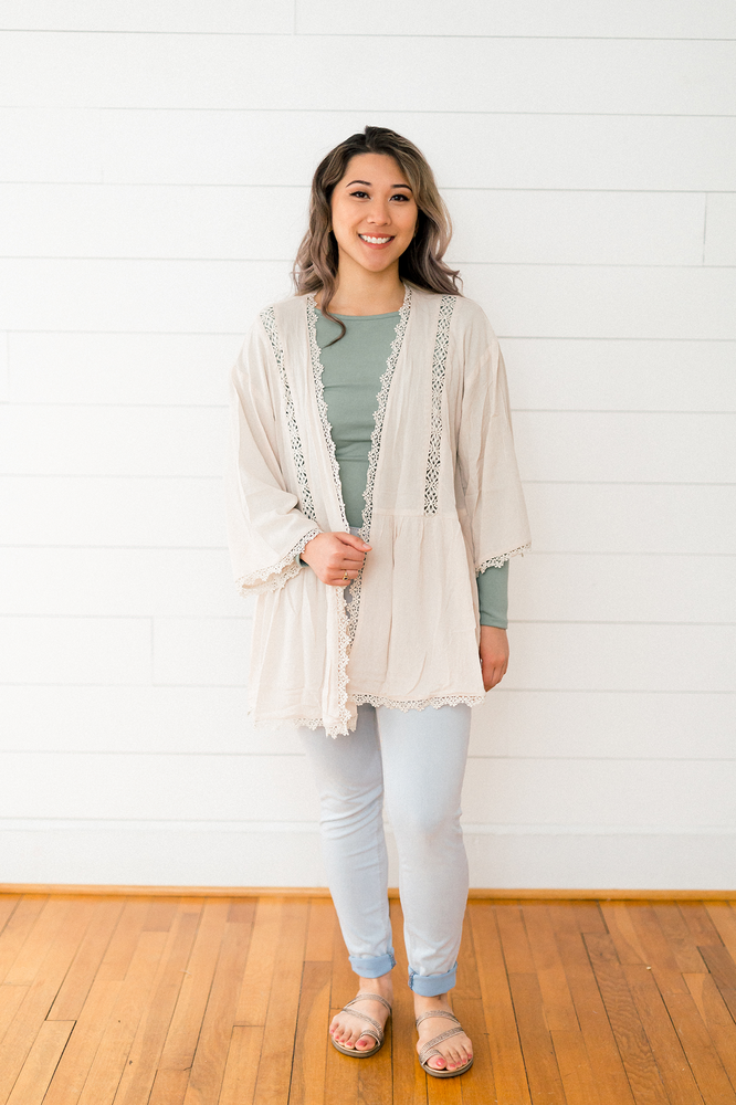 The Susan Fowler- Cream Lace Kimono Jacket